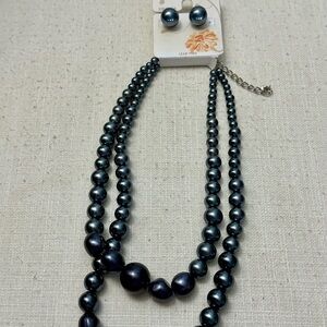 Elegant Blue Pearl Necklace and Earring Set